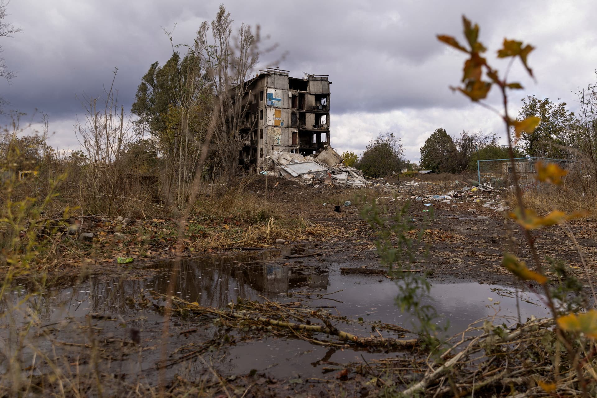 A view shows a heavily damaged residential building in the town of Avdiivka