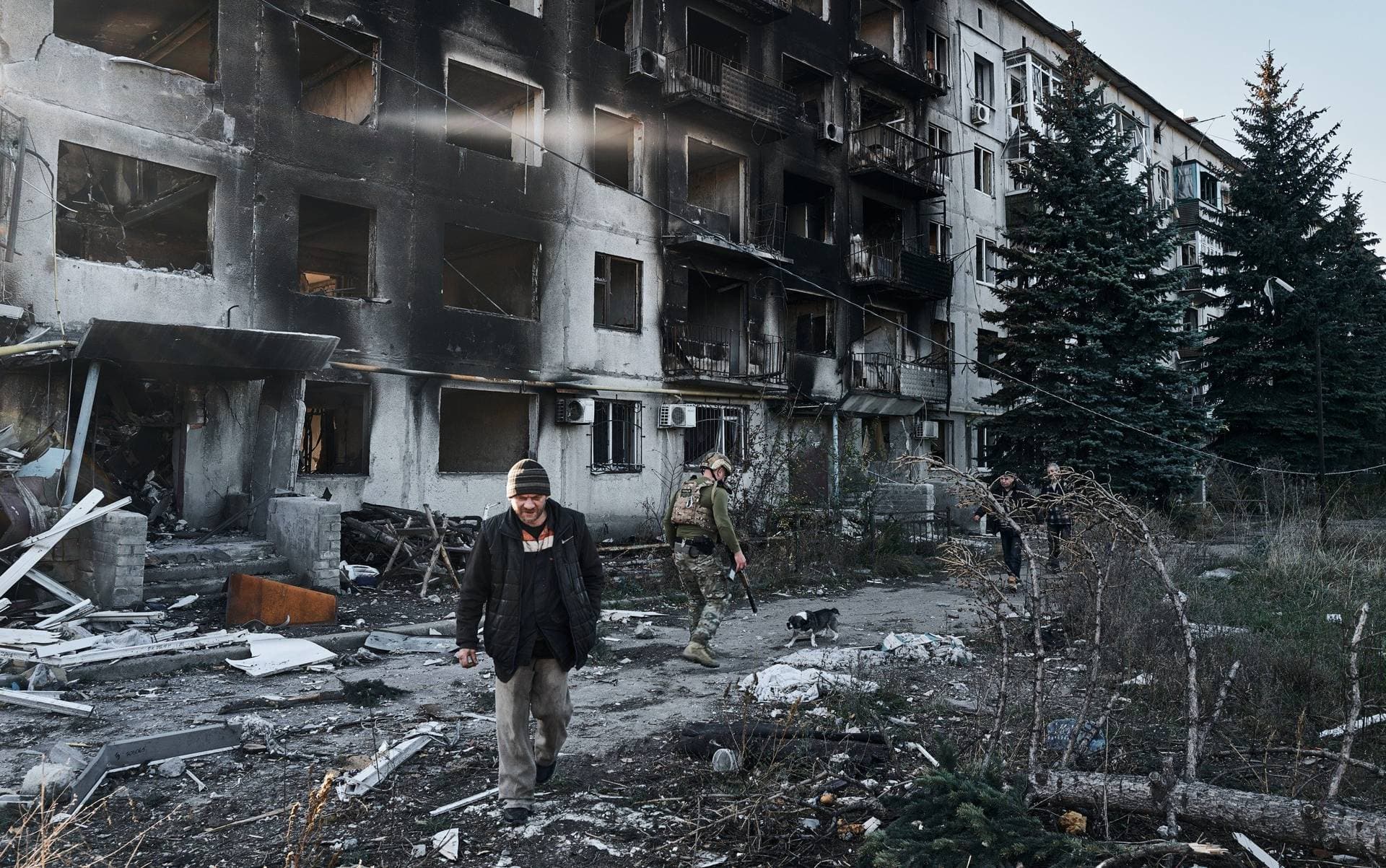 Residents are evacuating the town of Avdiivka in Ukraine