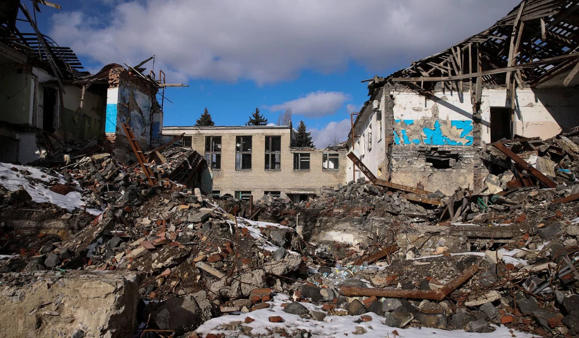 Destroyed buildings in Siversk