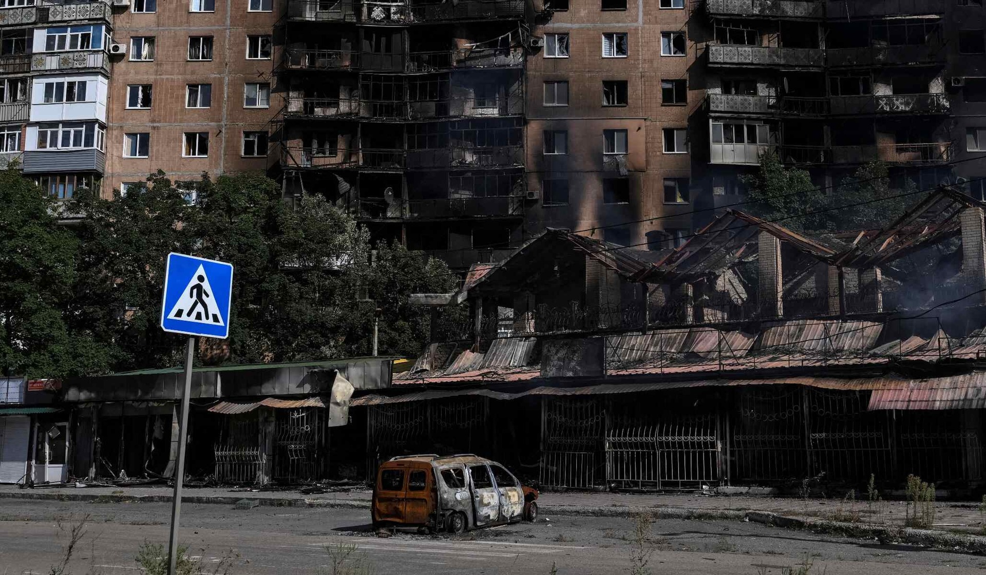 A destroyed apartment building in the front-line city of Druzhkivka