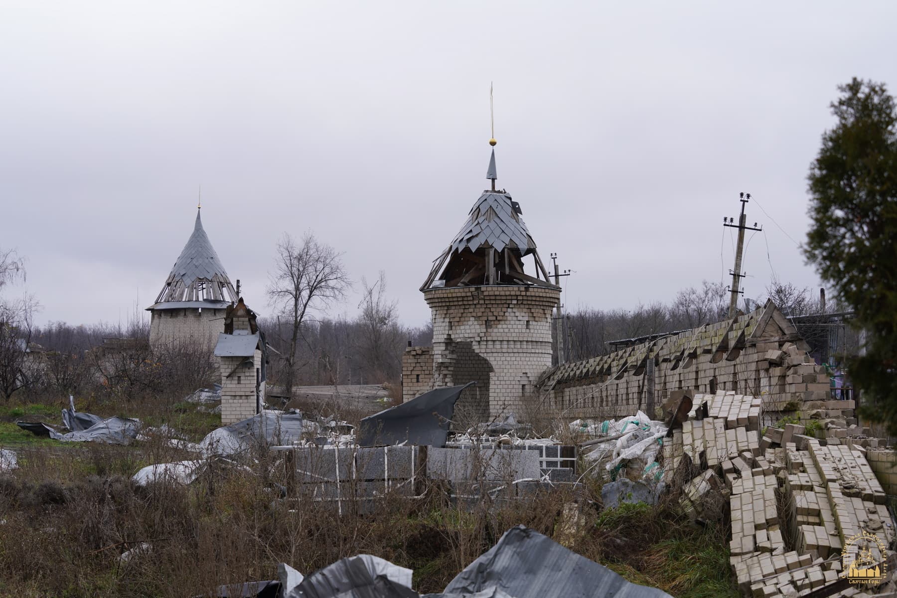 the skete of the Svyatogorsk Lavra in the village of Bohorodychne in Donetsk region
