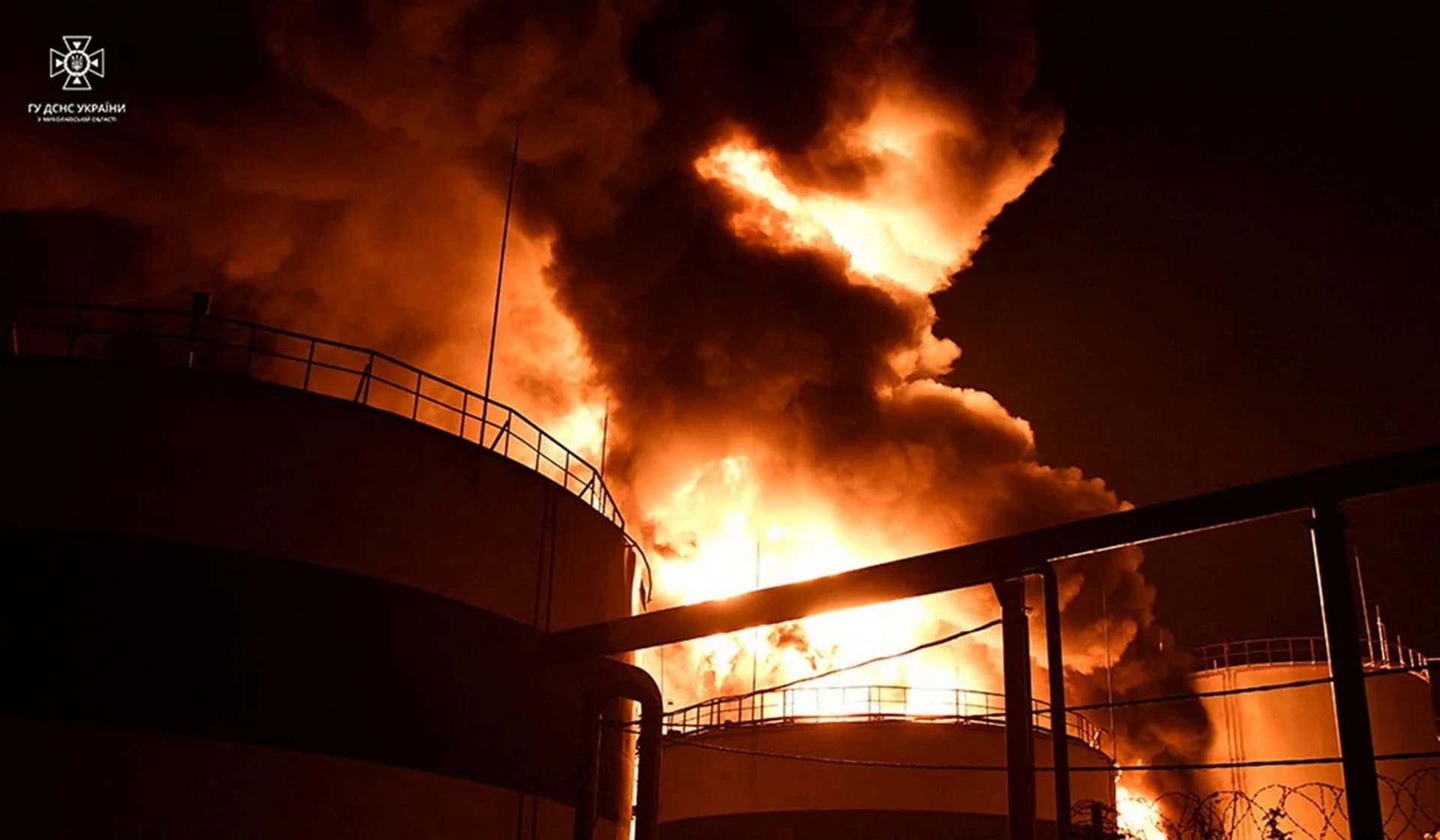 Sunflower oil storage tanks burn after strikes by Russian suicide drones in Mykolaiv