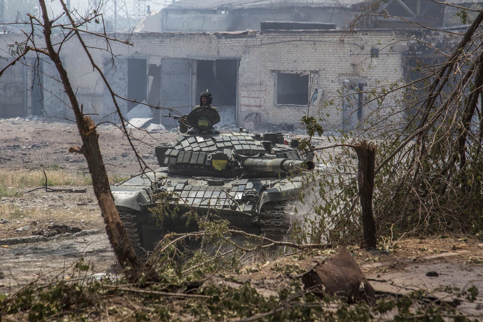 A Ukrainian tank is in position during heavy fighting on the front line in Severodonetsk